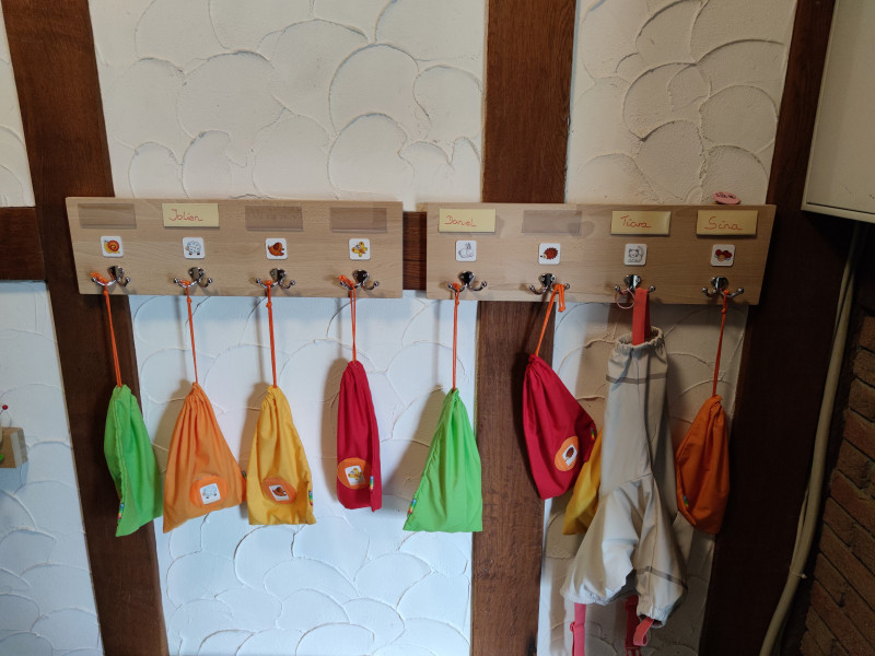 Garderobe der Tageskinder